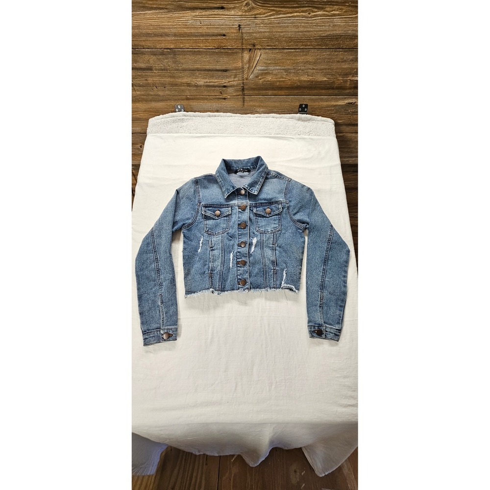 V.I.P. Jeans Womens Cropped Distressed Denim Jacket Medium Wash Blue Size M